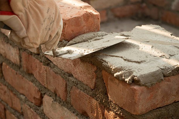 services-1 man laying bricks